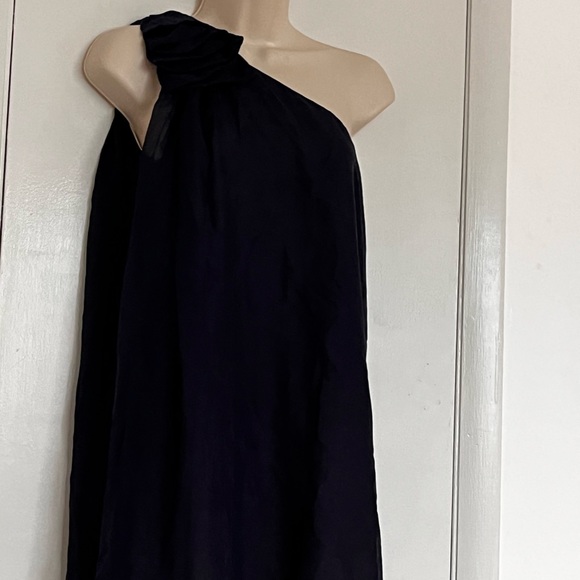 🎈Alice + Olivia Sz XS one shoulder silk blouse - Picture 13 of 15